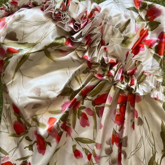 Maggie London Strapless Floral Dress - Picture 4 of 13